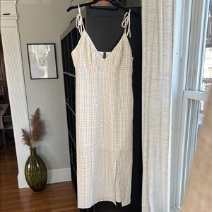 H&M Cream Gingham Midi Dress